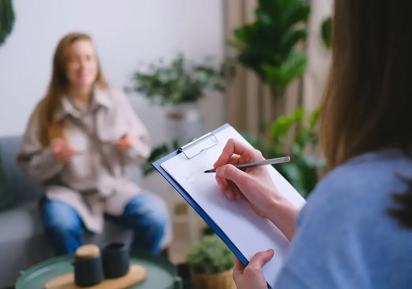 Leczenie uzależnień behawioralnych Łódź: wywiad z pacjentką i notatki specjalisty